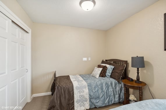Service and Amenities